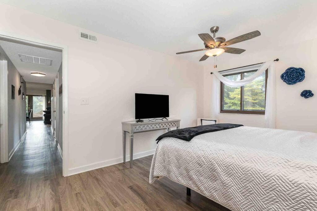 Large, Stunning Elvis Themed Condo,10 Min From Cvg Florence Esterno foto