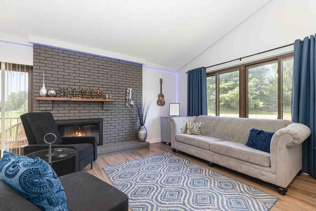 Large, Stunning Elvis Themed Condo,10 Min From Cvg Florence Esterno foto