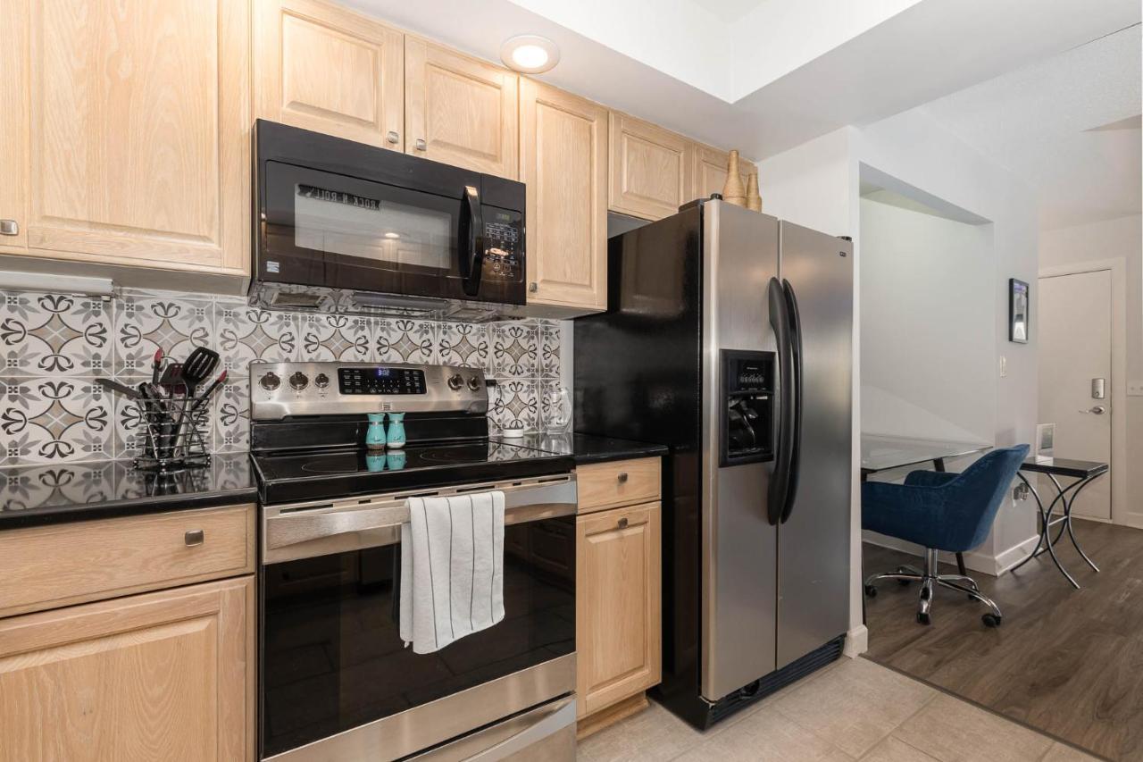 Large, Stunning Elvis Themed Condo,10 Min From Cvg Florence Esterno foto
