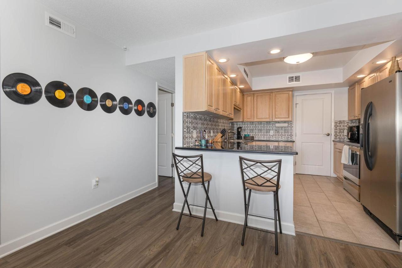Large, Stunning Elvis Themed Condo,10 Min From Cvg Florence Esterno foto